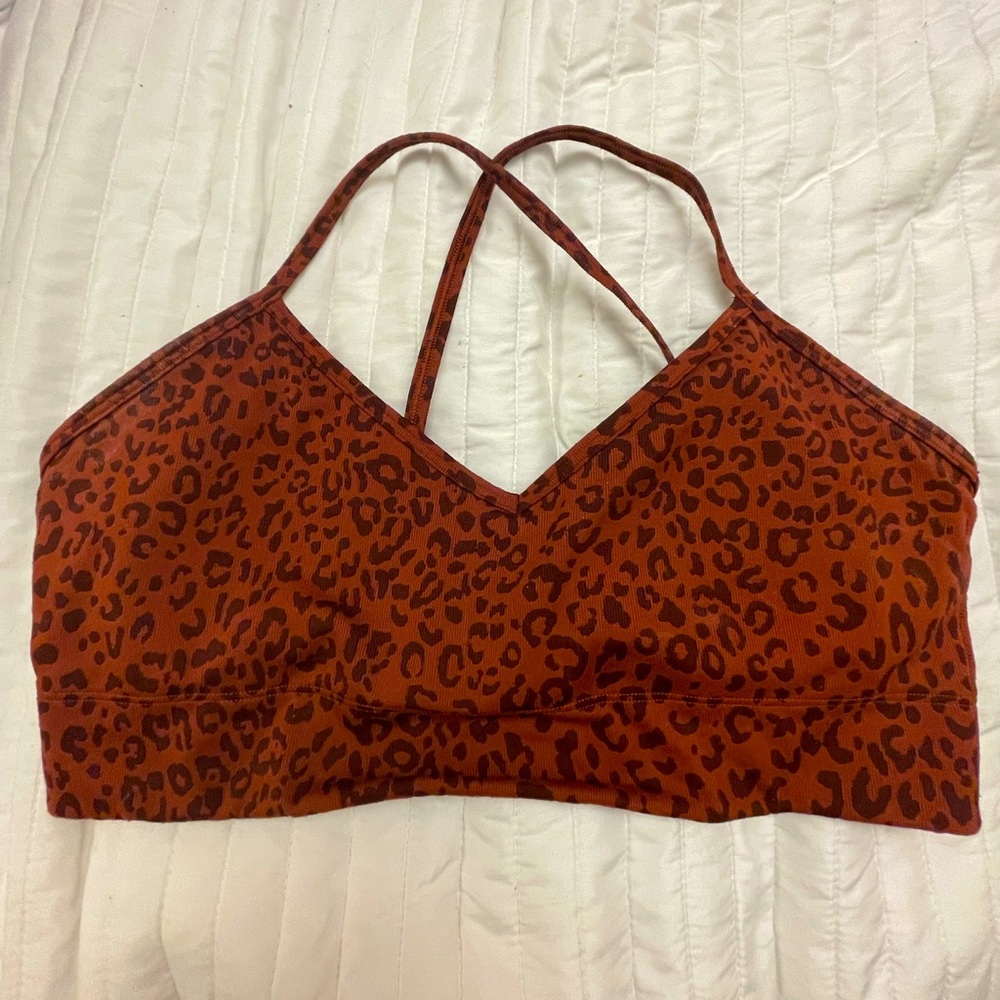 GAPfit large leopard print sports bra with padding